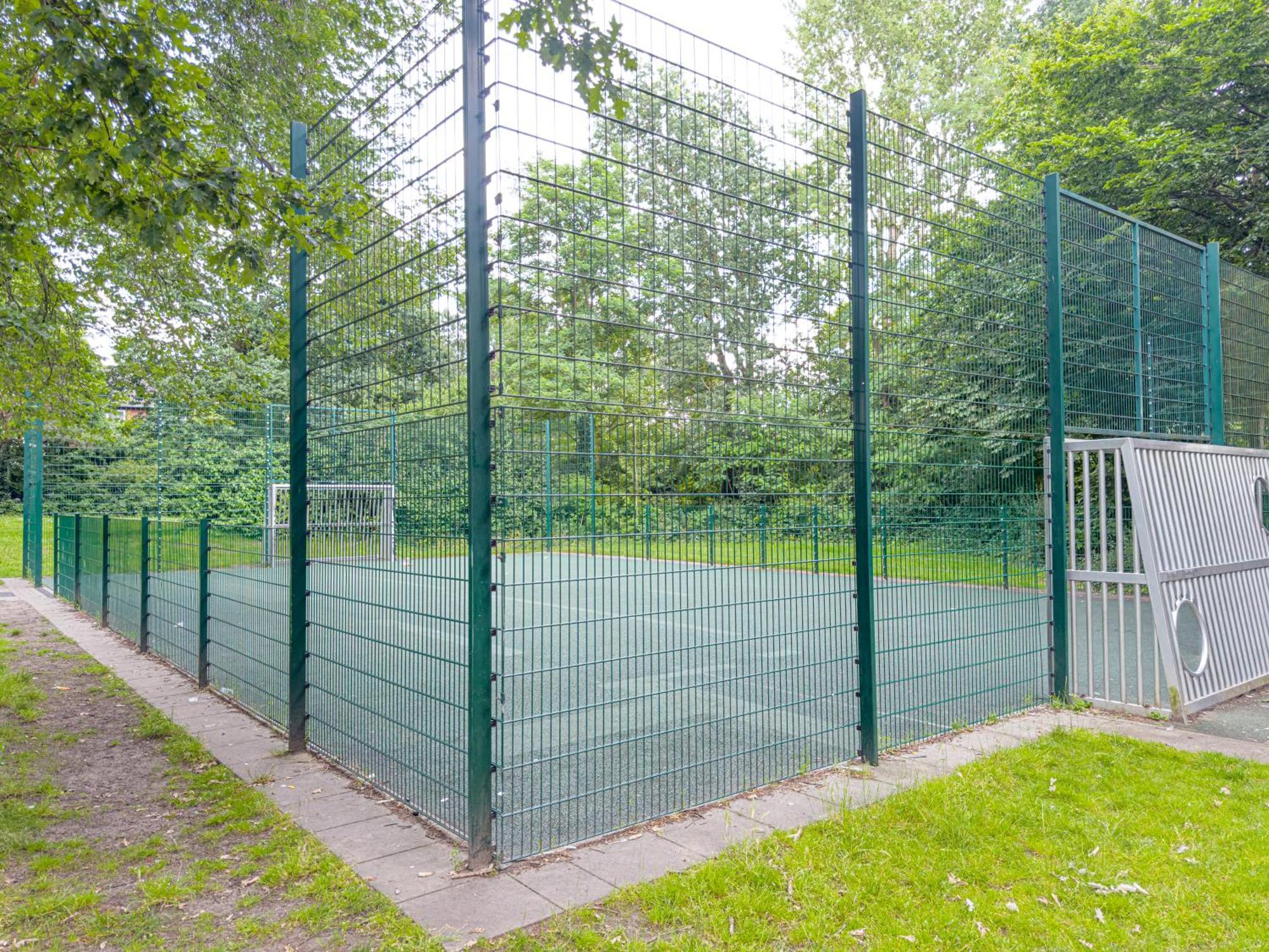 Immostay M#4 Ferien- Apartment, Wifi & Parken, Boxspring-betten Apartment