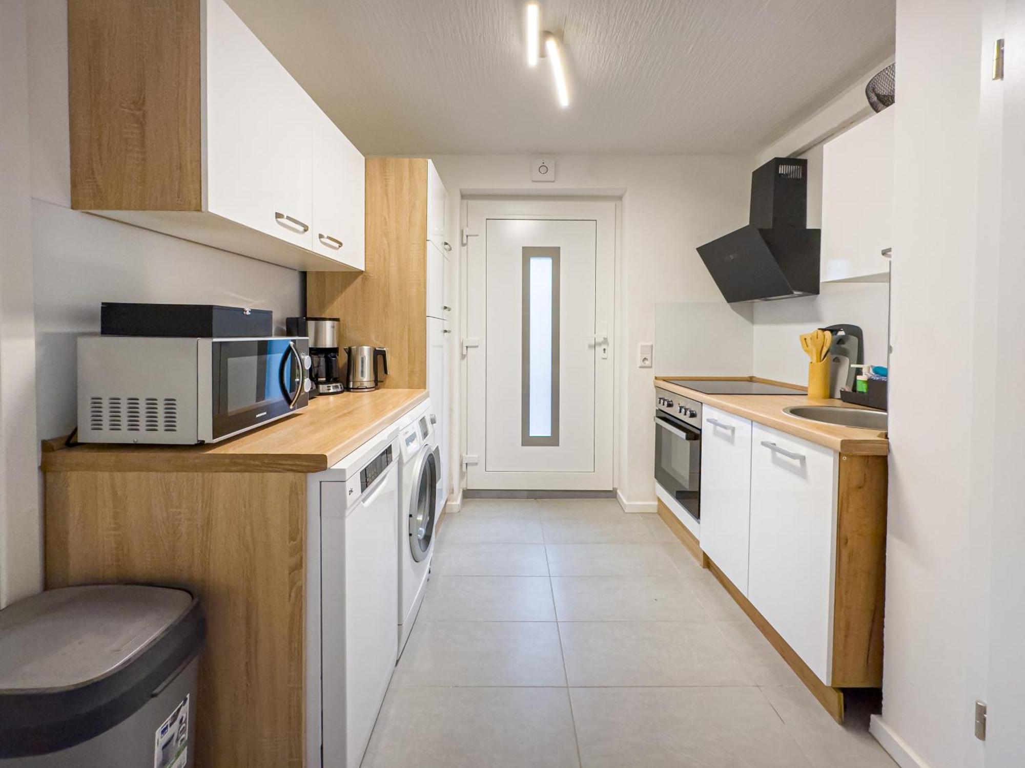 Immostay M#4 Ferien- Apartment, Wifi & Parken, Boxspring-betten * BRE